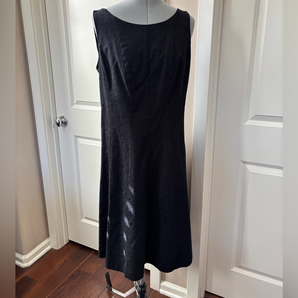 Talbots Sleeveless Floral Jacquard Midi Shift Dress, Black, Size 10